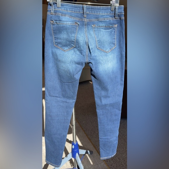 KanCan Skinny Jeans - Picture 2 of 4